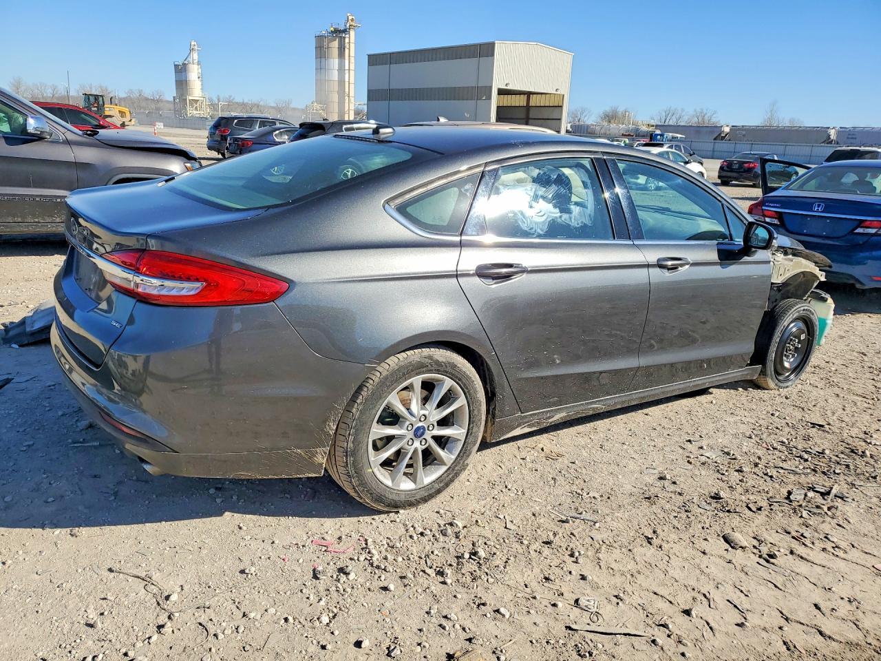 2017 Ford Fusion Se - Image 3