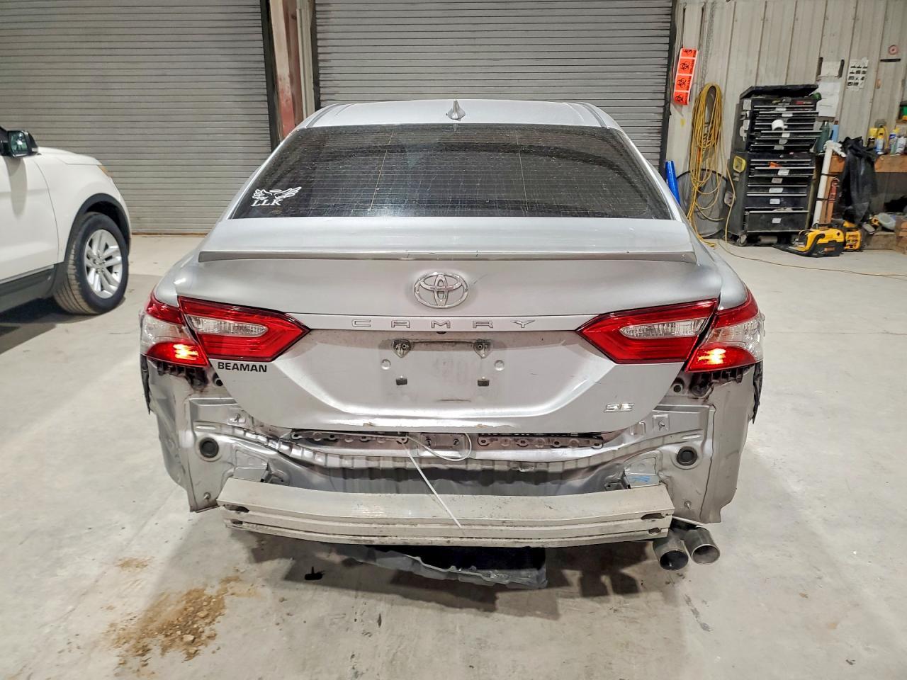2019 Toyota Camry L - Фото 6