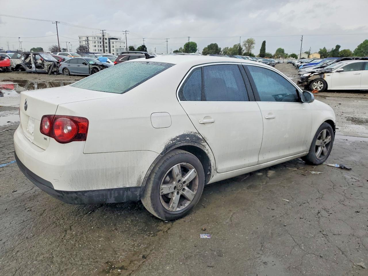 2009 Volkswagen Jetta Se - Фото 3