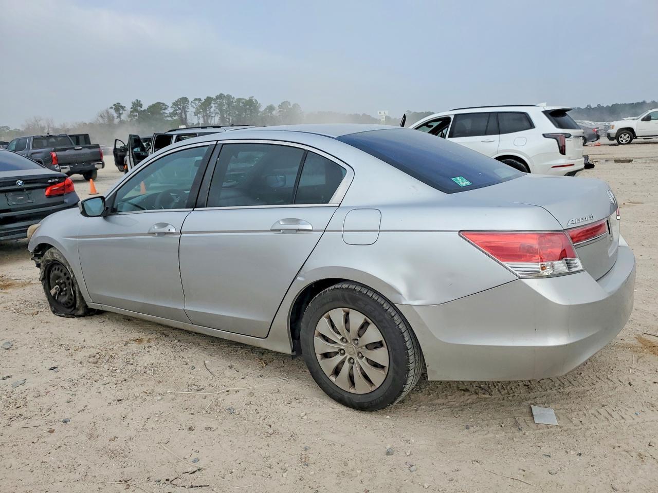 2012 Honda Accord Lx - Фото 2