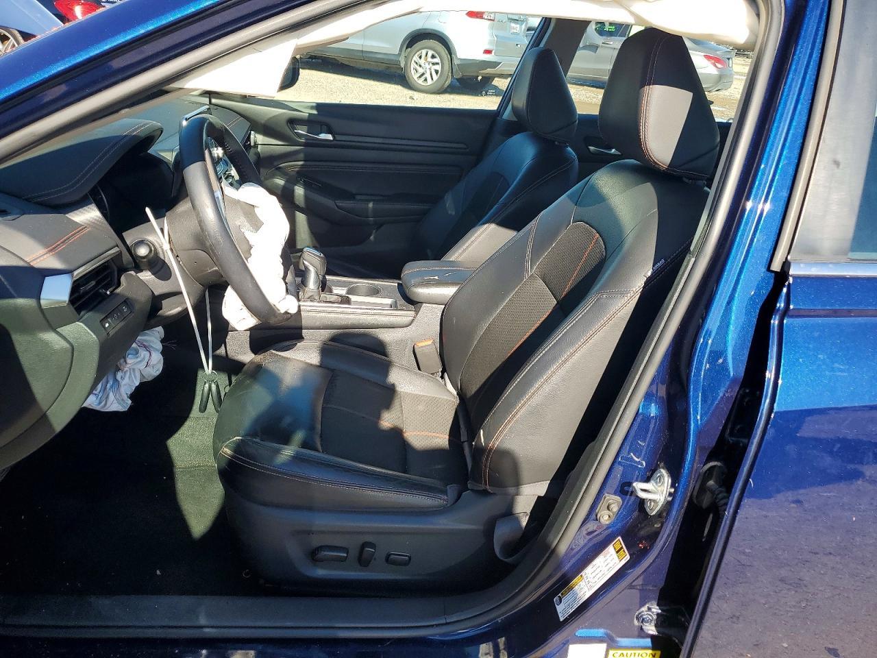 2019 Nissan Altima Sr - Image 7