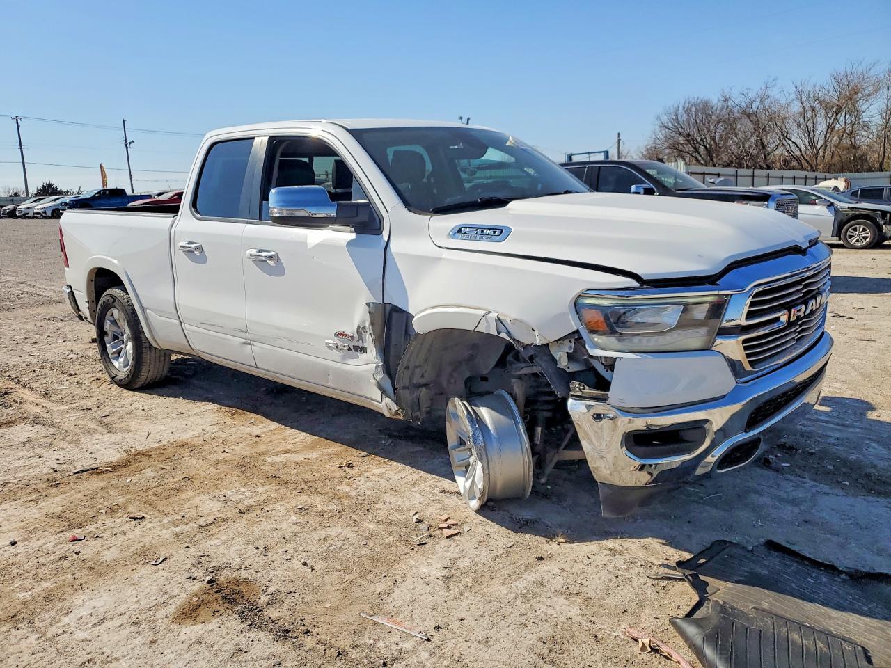 2020 Ram 1500 Laramie - Image 4
