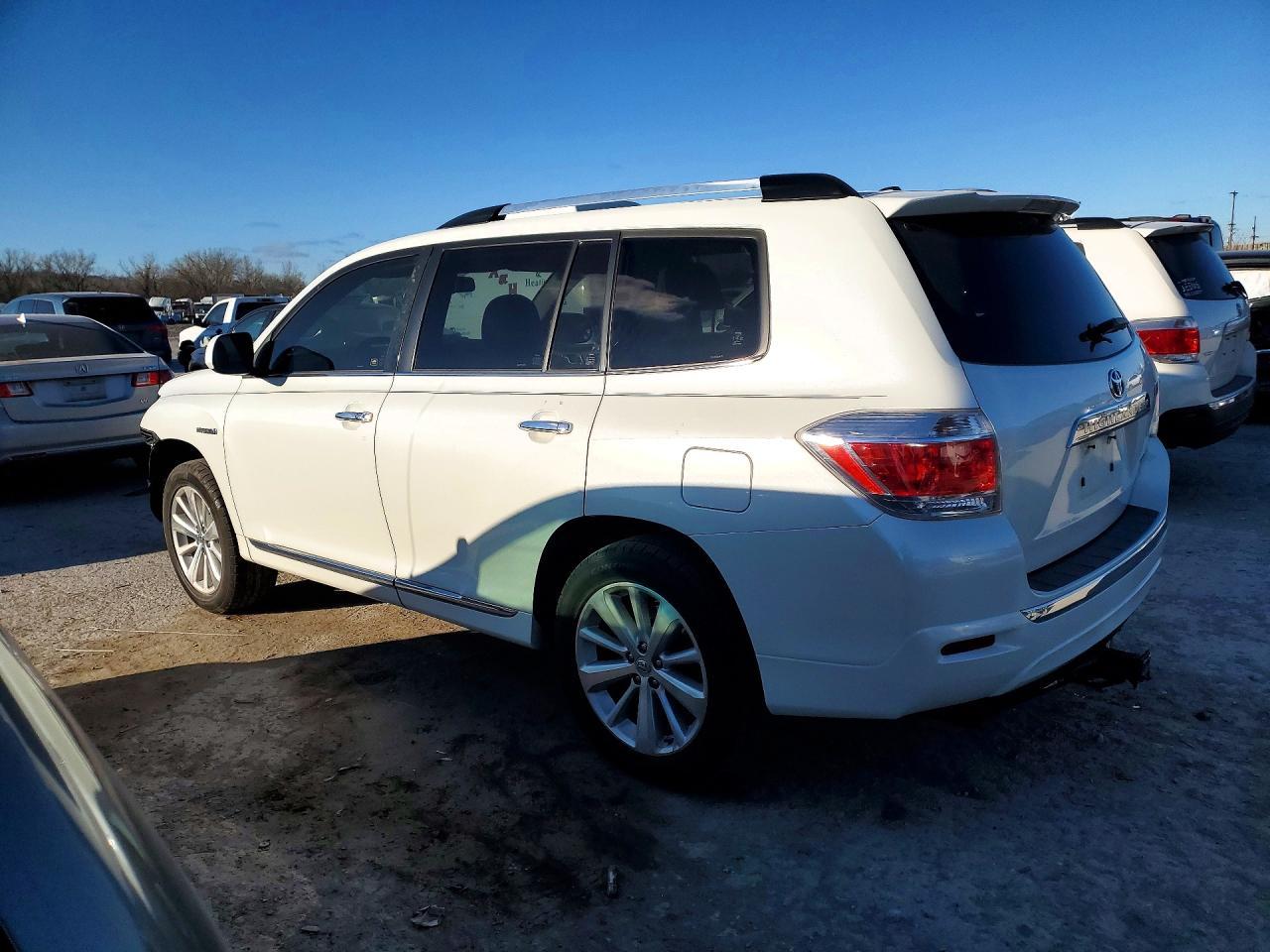 2012 Toyota Highlander - Фото 2