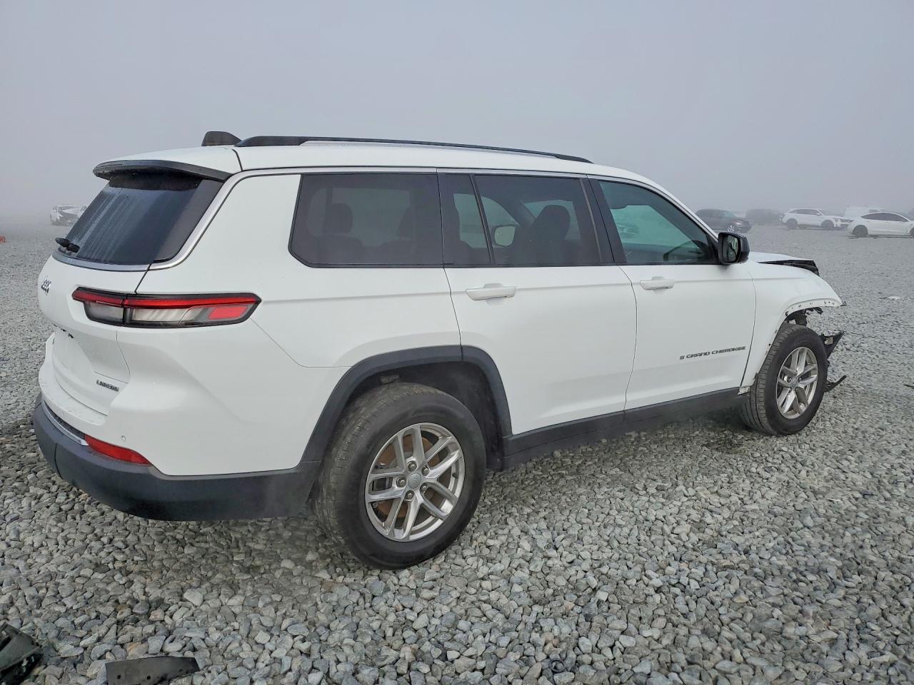 2021 Jeep Grand Cherokee L Laredo - Фото 3