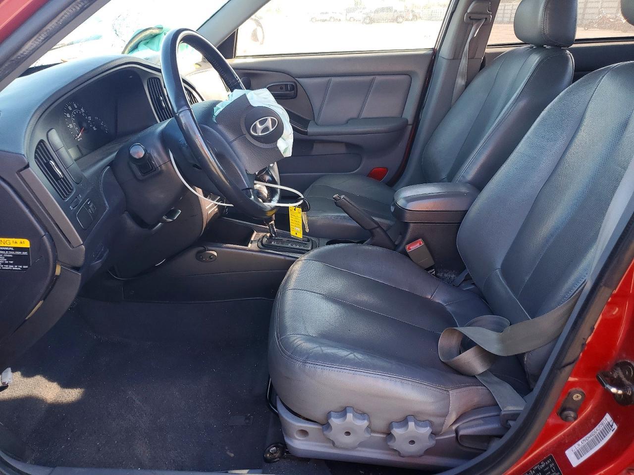 2004 Hyundai Elantra Gt - Image 7