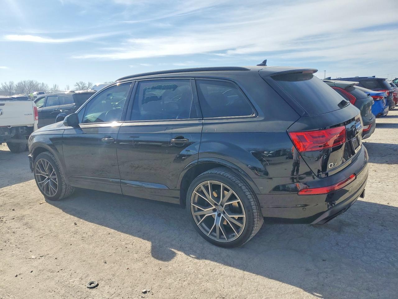 2019 Audi Q7 Prestige - Image 2