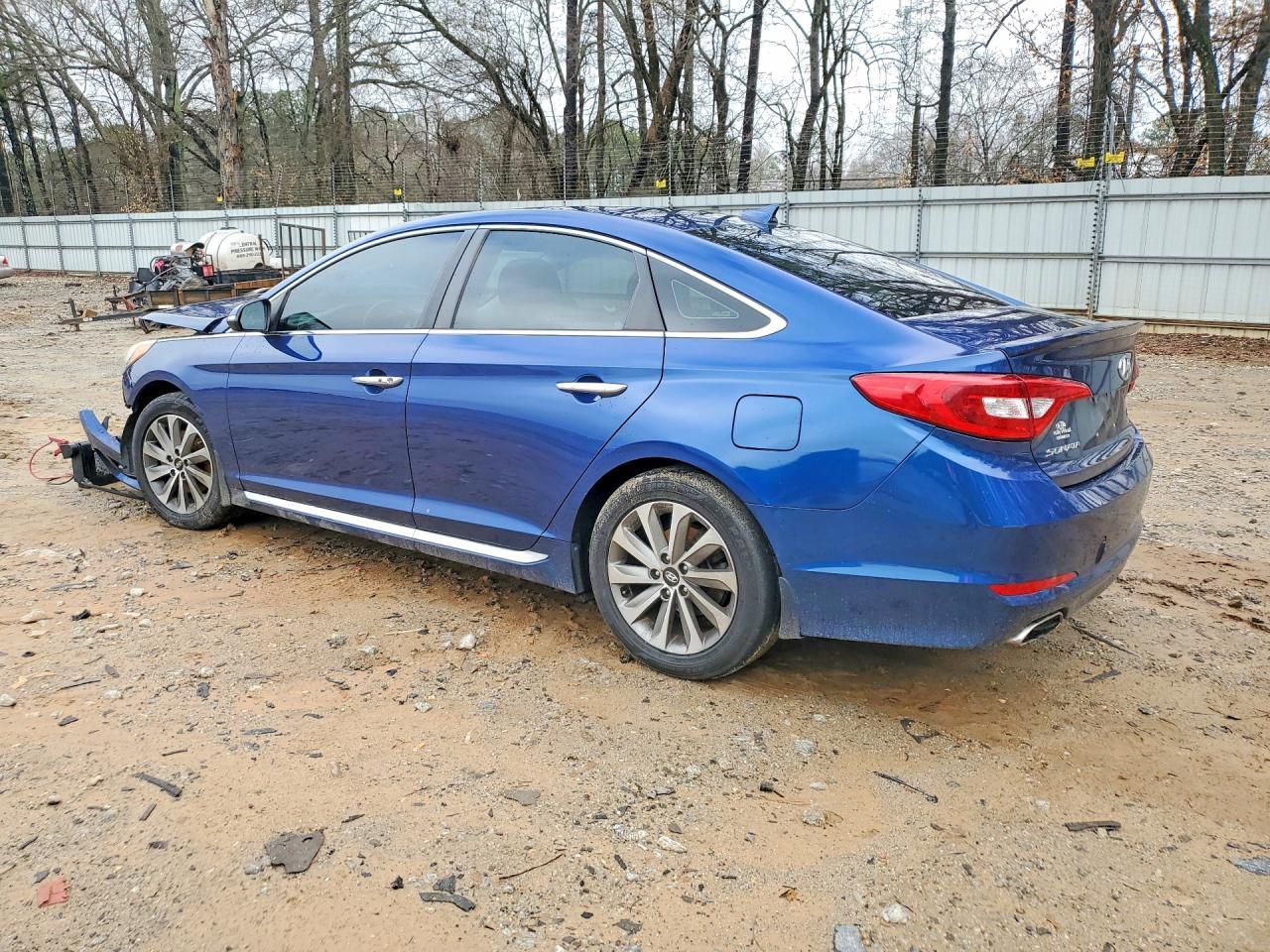 2015 Hyundai Sonata Sport - Фото 2