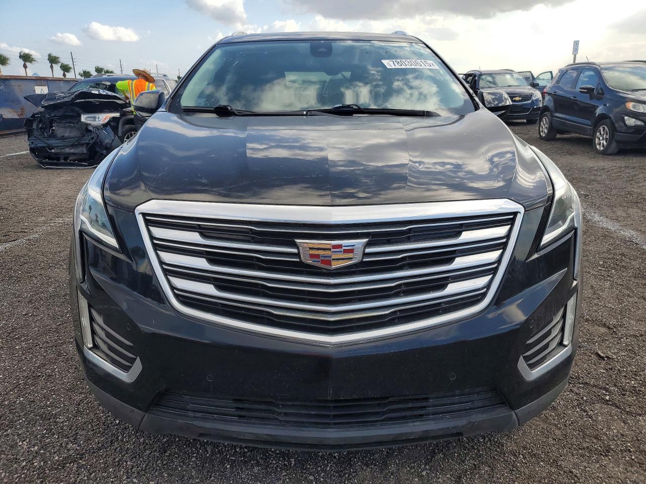 2017 Cadillac Xt5 Premium Luxury - Image 5