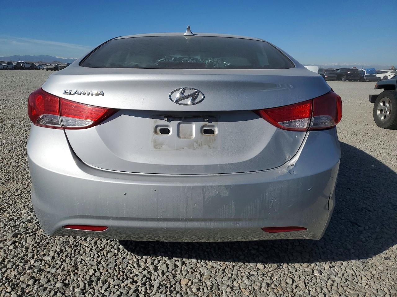 2011 Hyundai Elantra Gls - Image 6