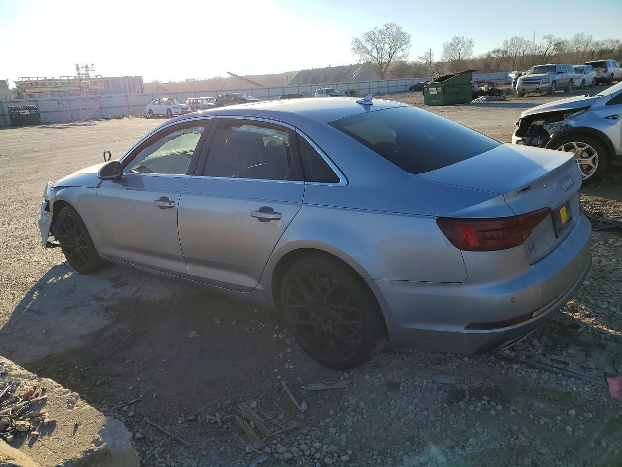 2019 Audi A4 Premium Plus - Фото 2