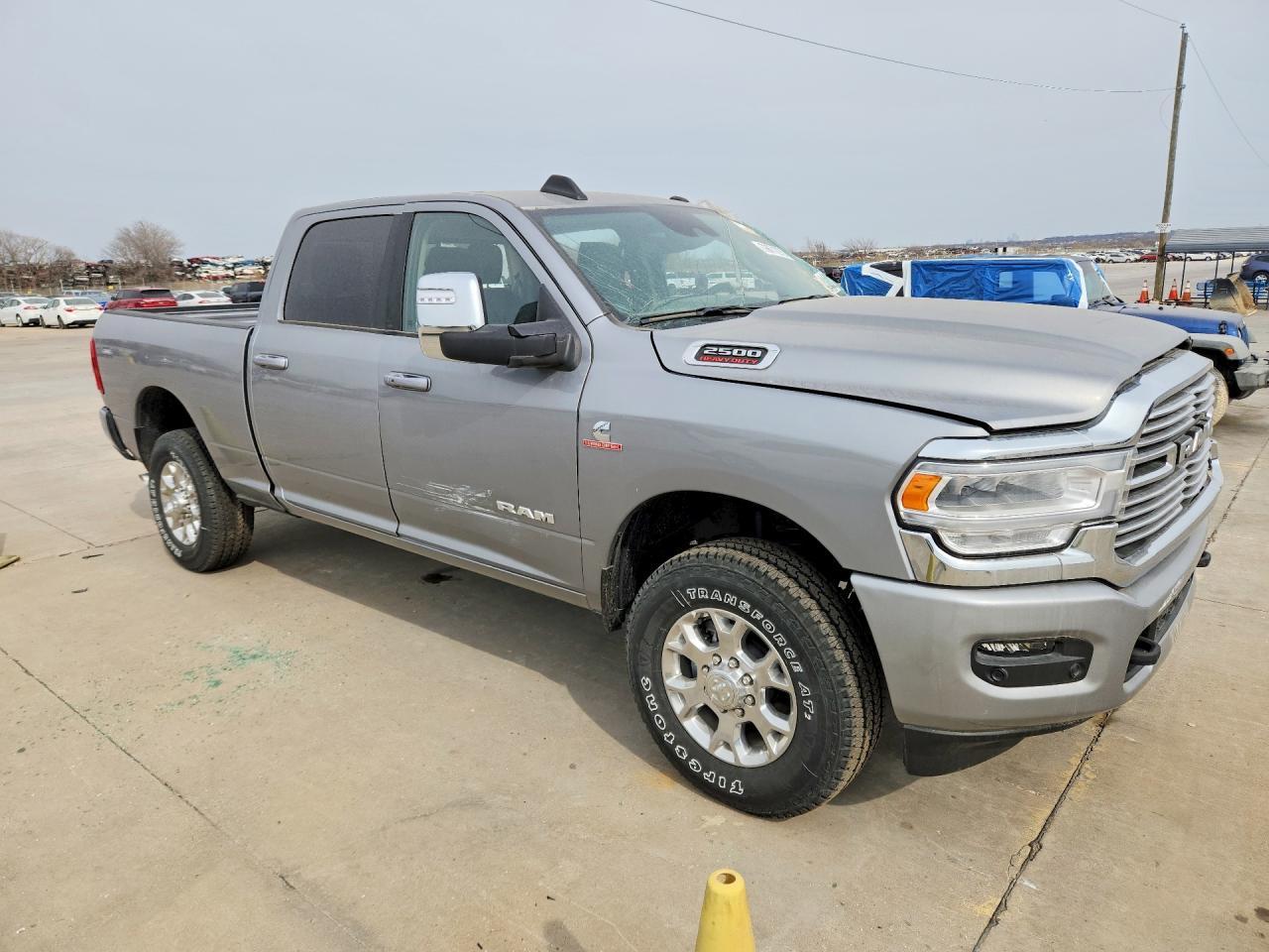 2024 Ram 2500 Laramie 4Wd 6C Tdsl Crew Cab 6.7L V8 - Image 4
