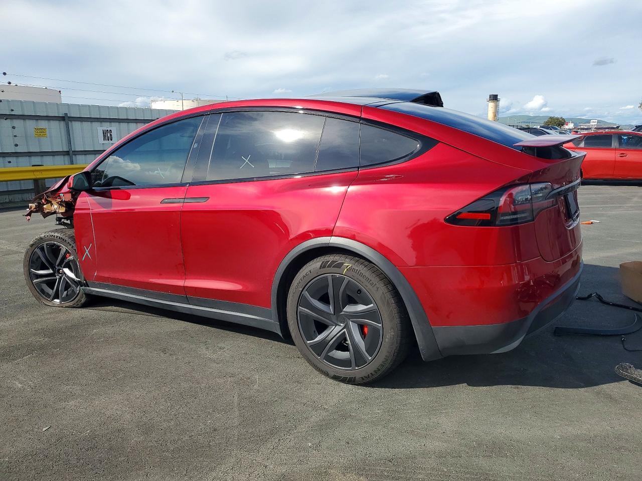 2026 Tesla Model X - Image 2