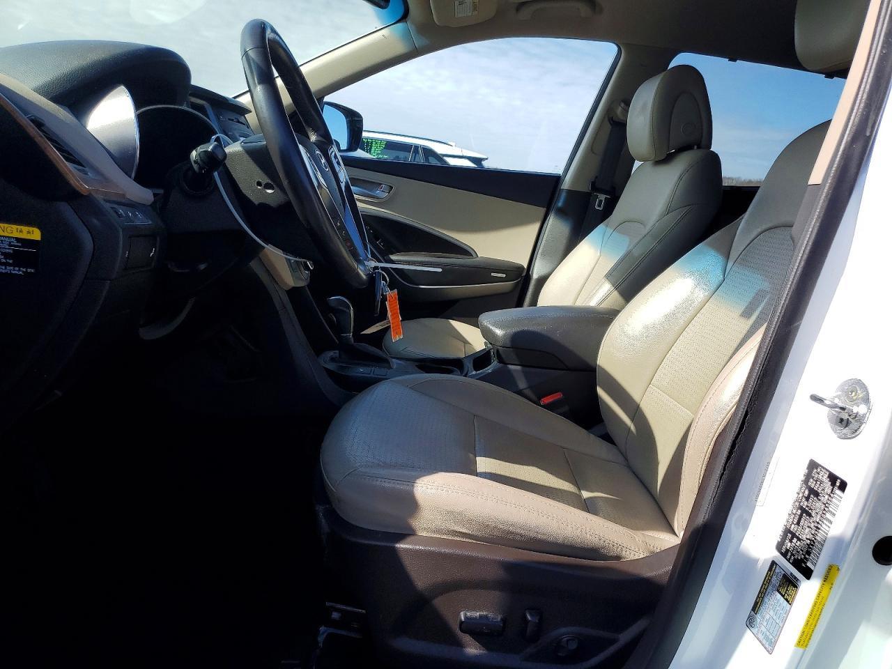 2016 Hyundai Santa Fe Sport - Image 7