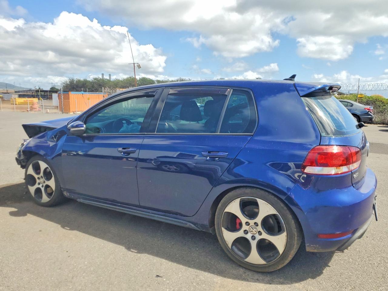 2011 Volkswagen Gti - Image 2