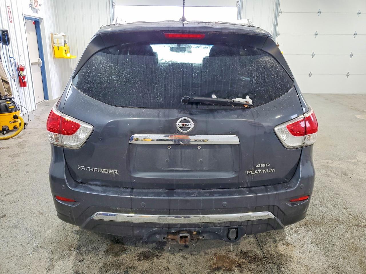 2013 Nissan Pathfinder S *** Repo *** - Фото 6