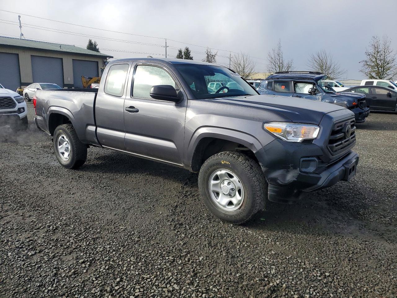 2018 Toyota Tacoma Access Cab - Фото 4