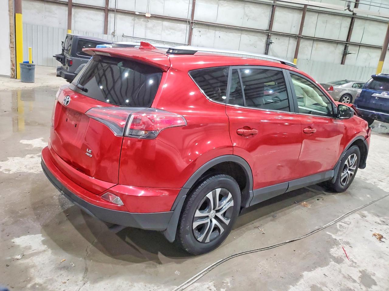 2017 Toyota Rav4 Le - Image 3