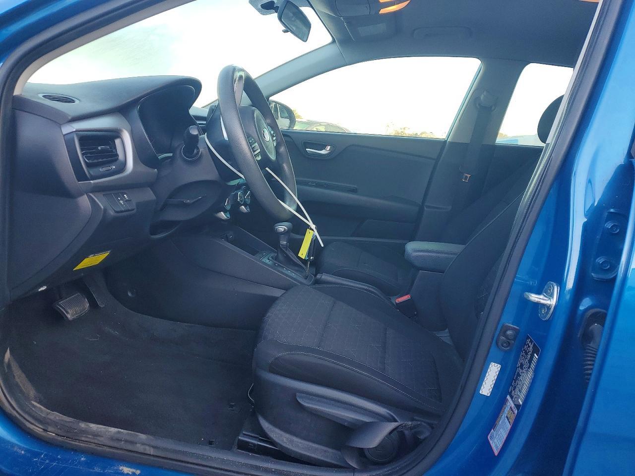 2021 Kia Rio S - Фото 7