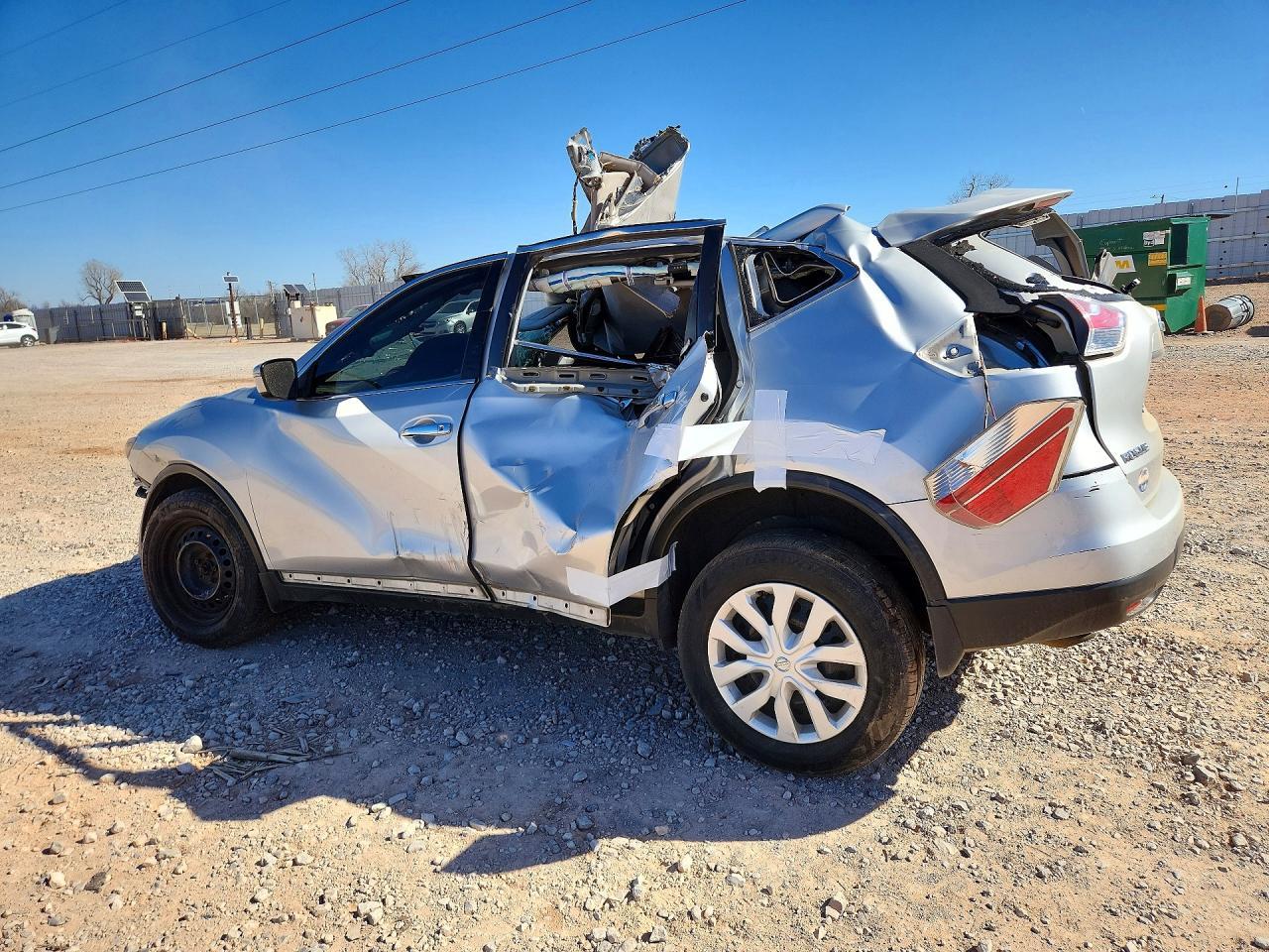2016 Nissan Rogue S - Фото 2