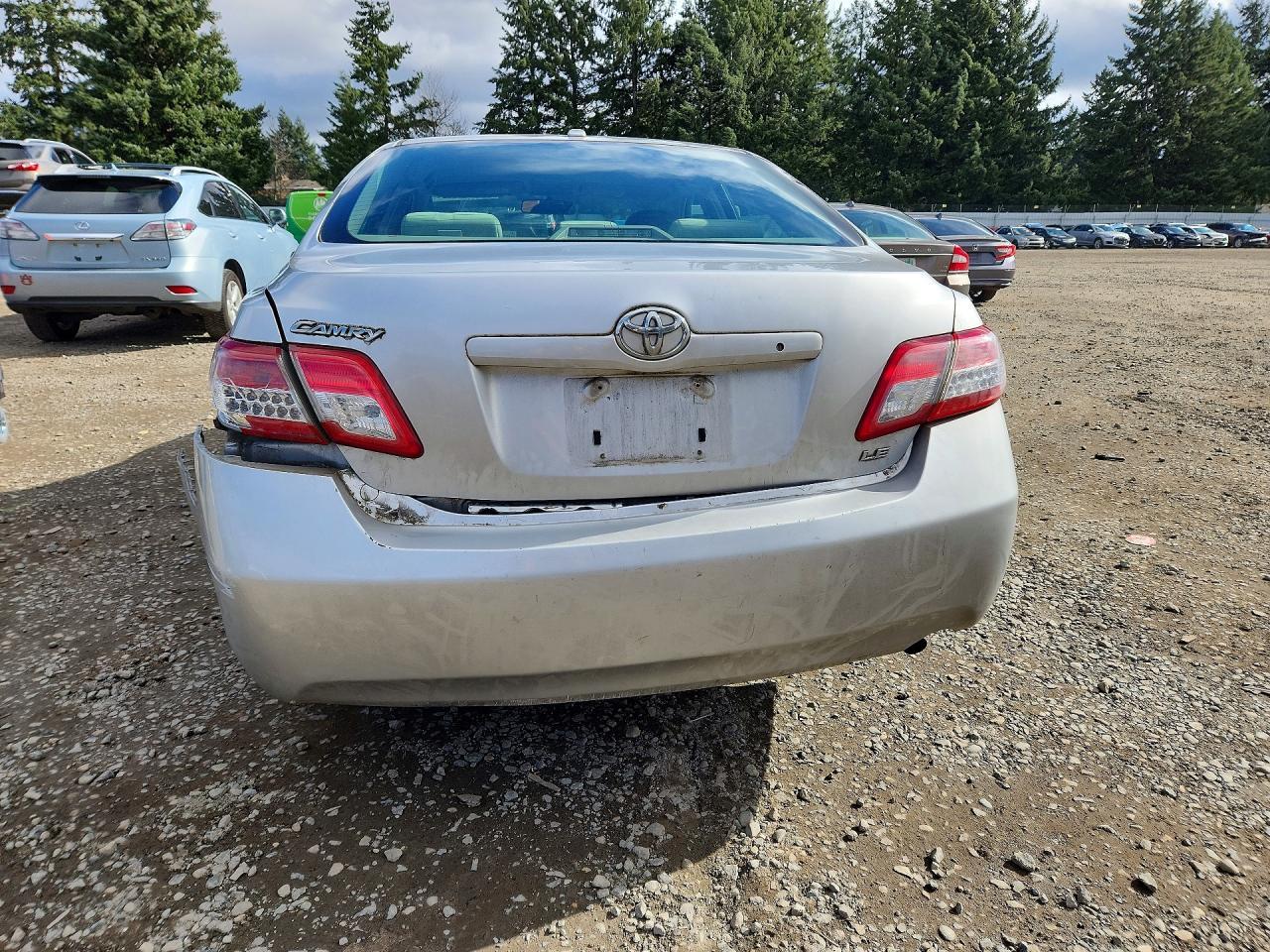 2011 Toyota Camry Base - Image 6