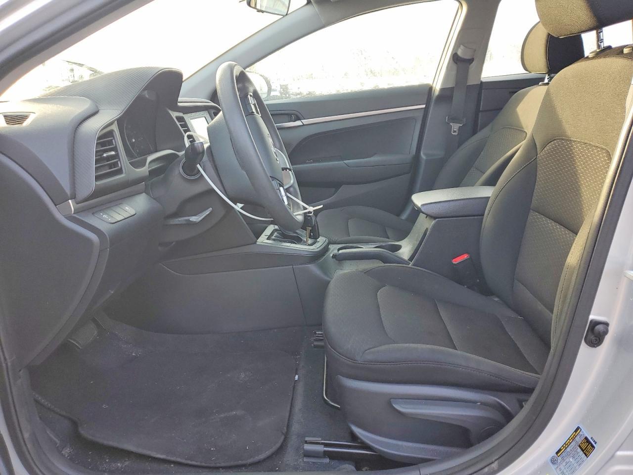 2019 Hyundai Elantra Se - Фото 7