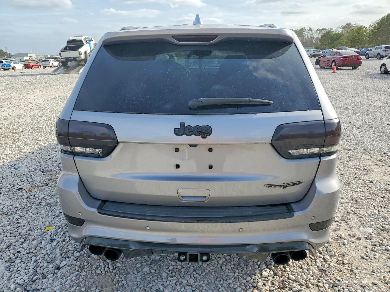 2018 Jeep Grand Cherokee Trackhawk - Image 6