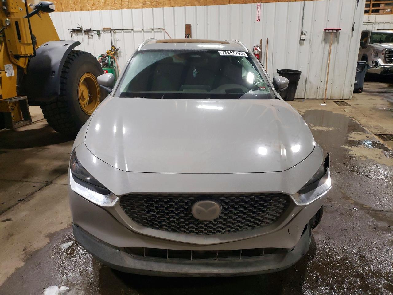 2025 Mazda Cx-30 Premium - Image 5