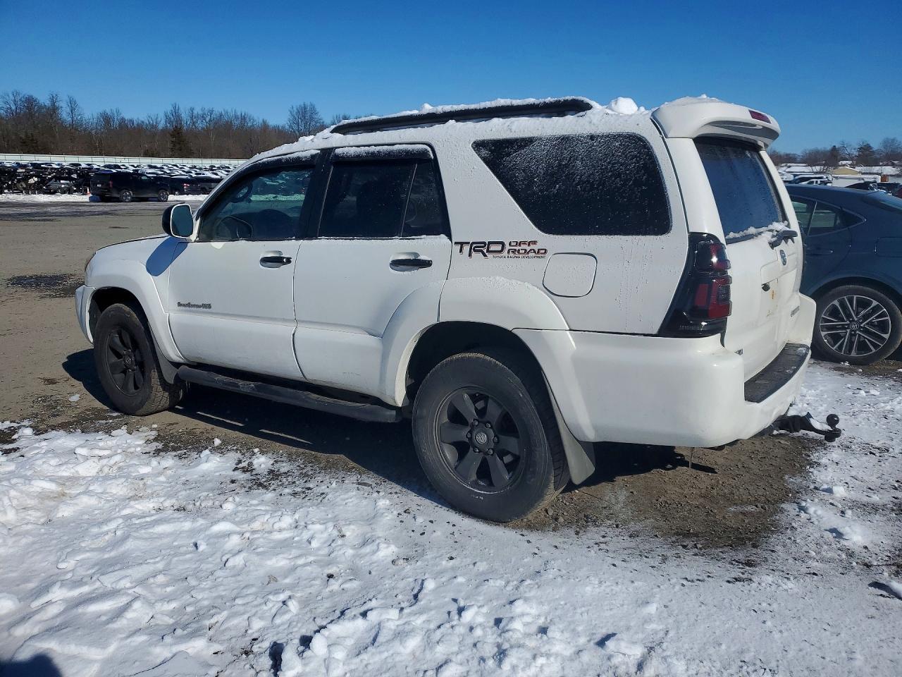2006 Toyota 4Runner Sr5 - Image 2