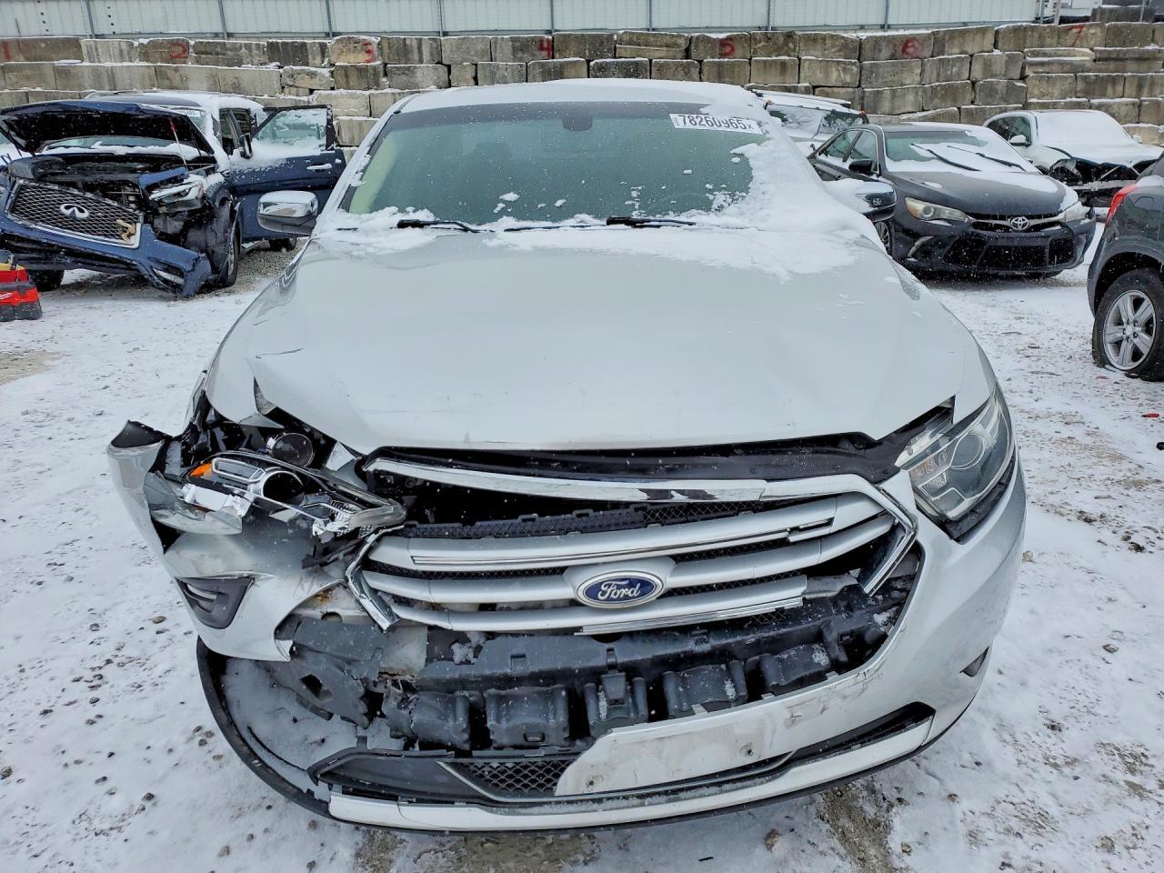 2015 Ford Taurus Limited - Фото 5