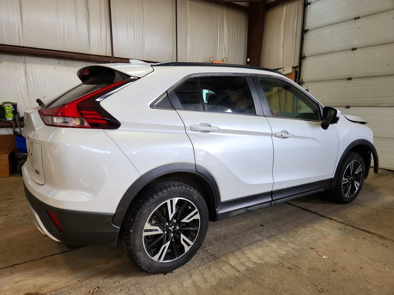 2023 Mitsubishi Eclipse Cross Le - Фото 3