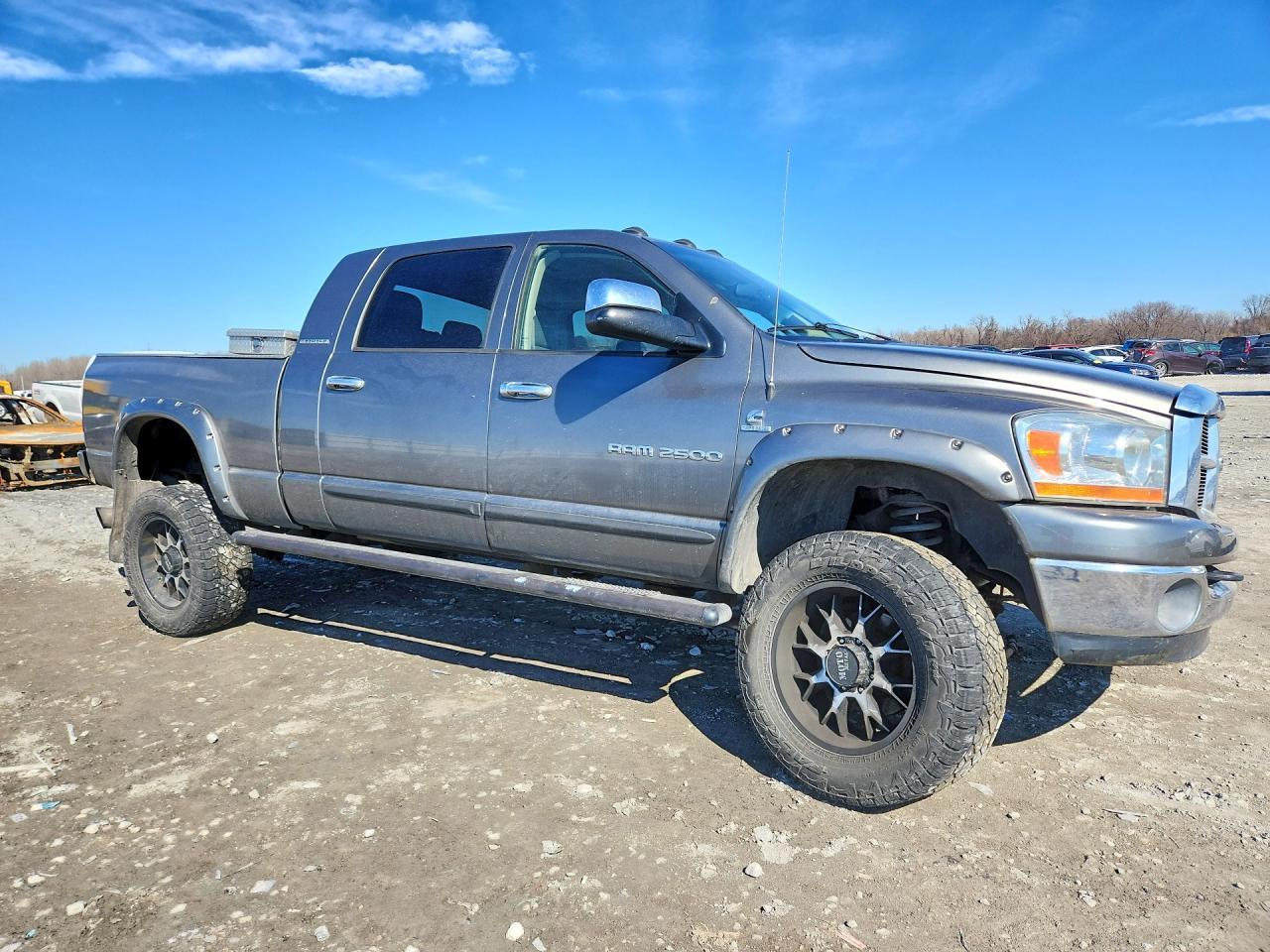 2006 Dodge Ram 2500 - Image 4