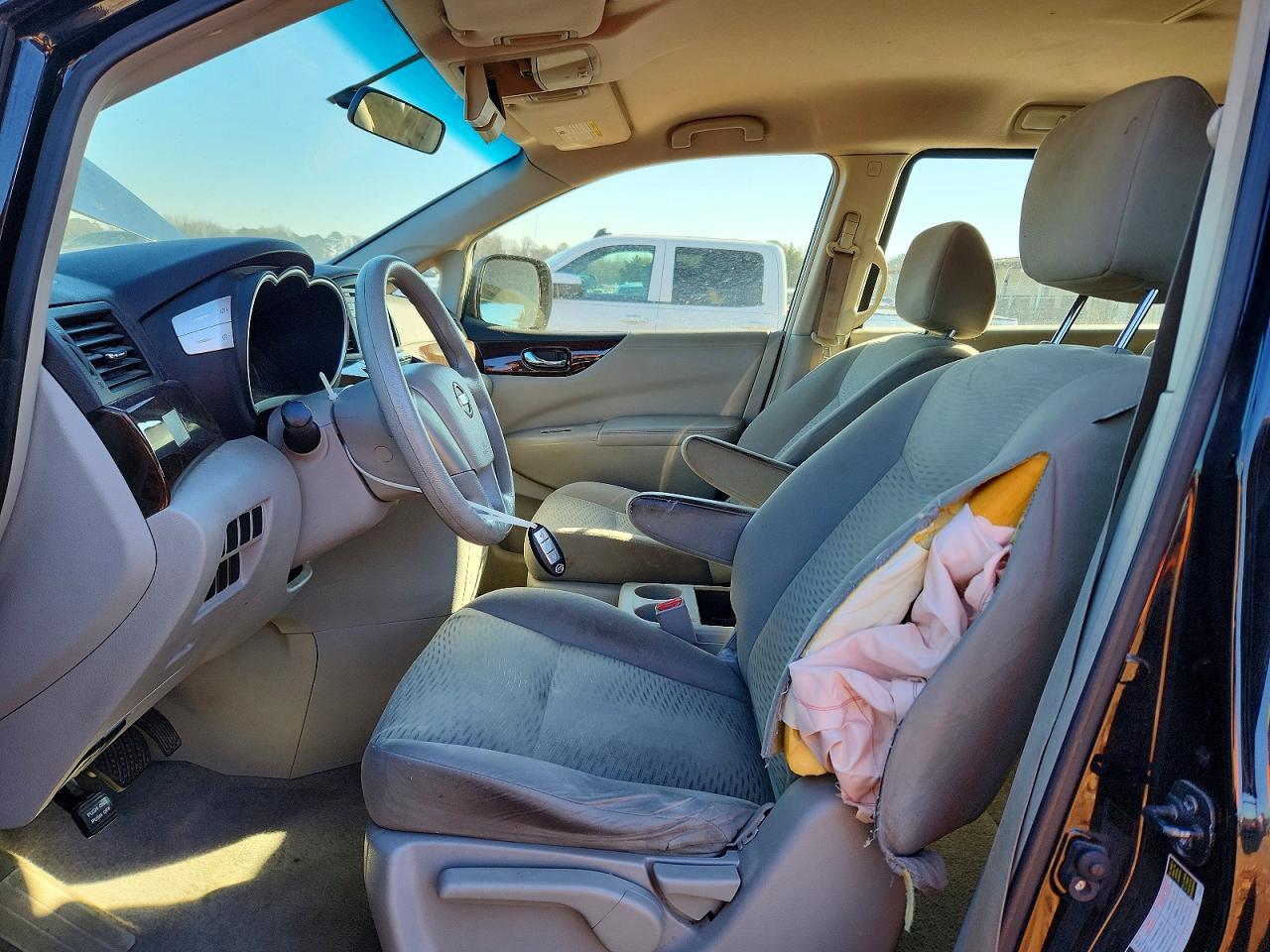 2016 Nissan Quest S - Фото 7