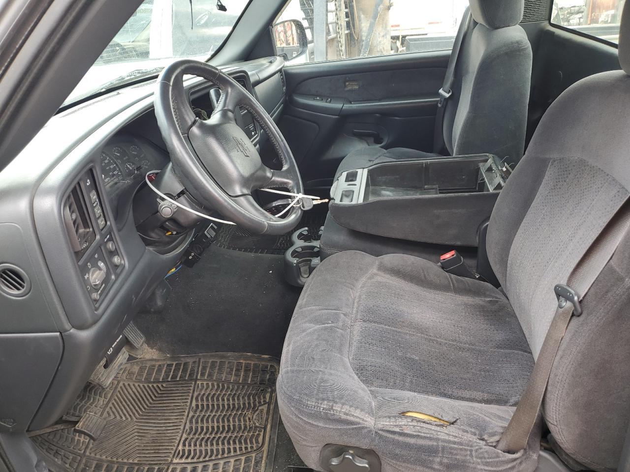 2002 Chevrolet Silverado K2500 Heavy Duty - Фото 7