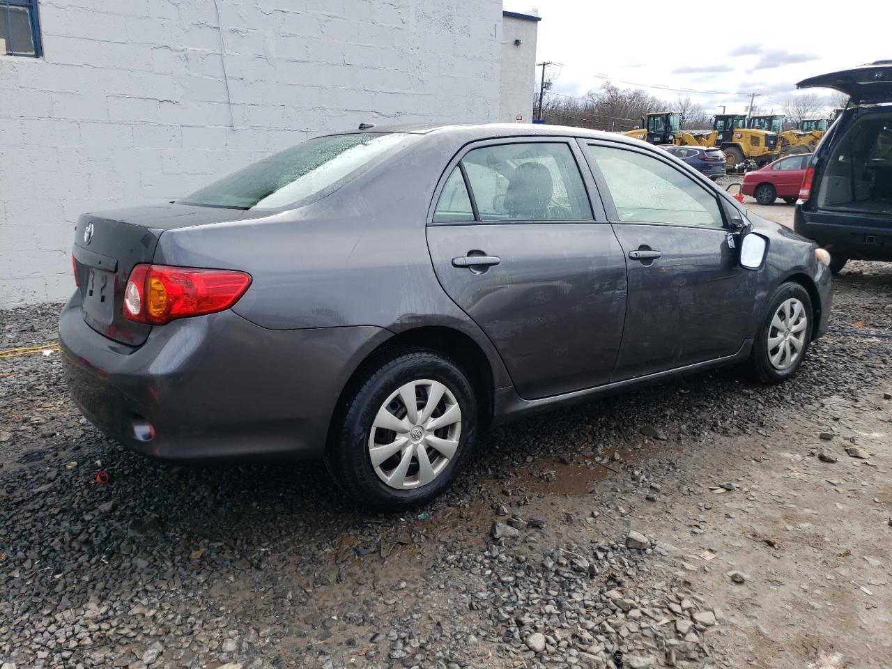 2009 Toyota Corolla Base - Фото 3