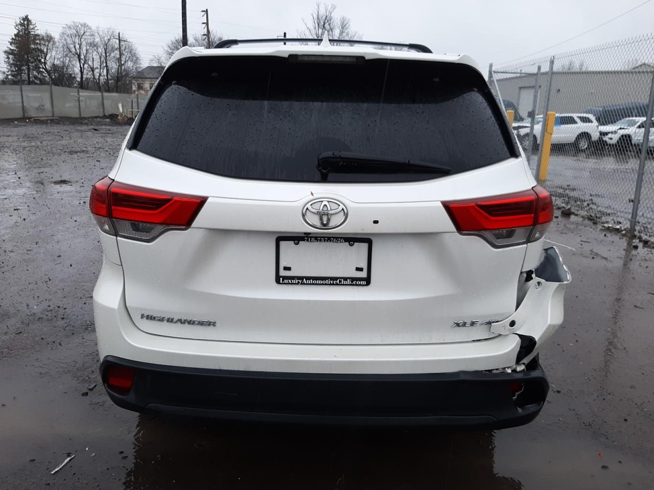 2018 Toyota Highlander Se - Фото 6