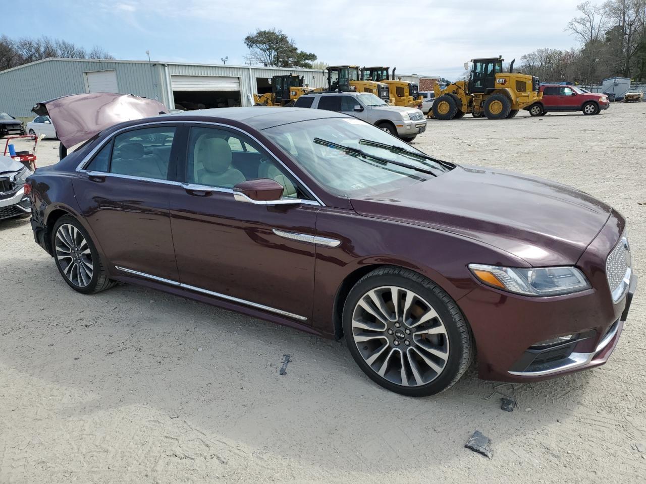 2018 Lincoln Continental Select - Фото 4