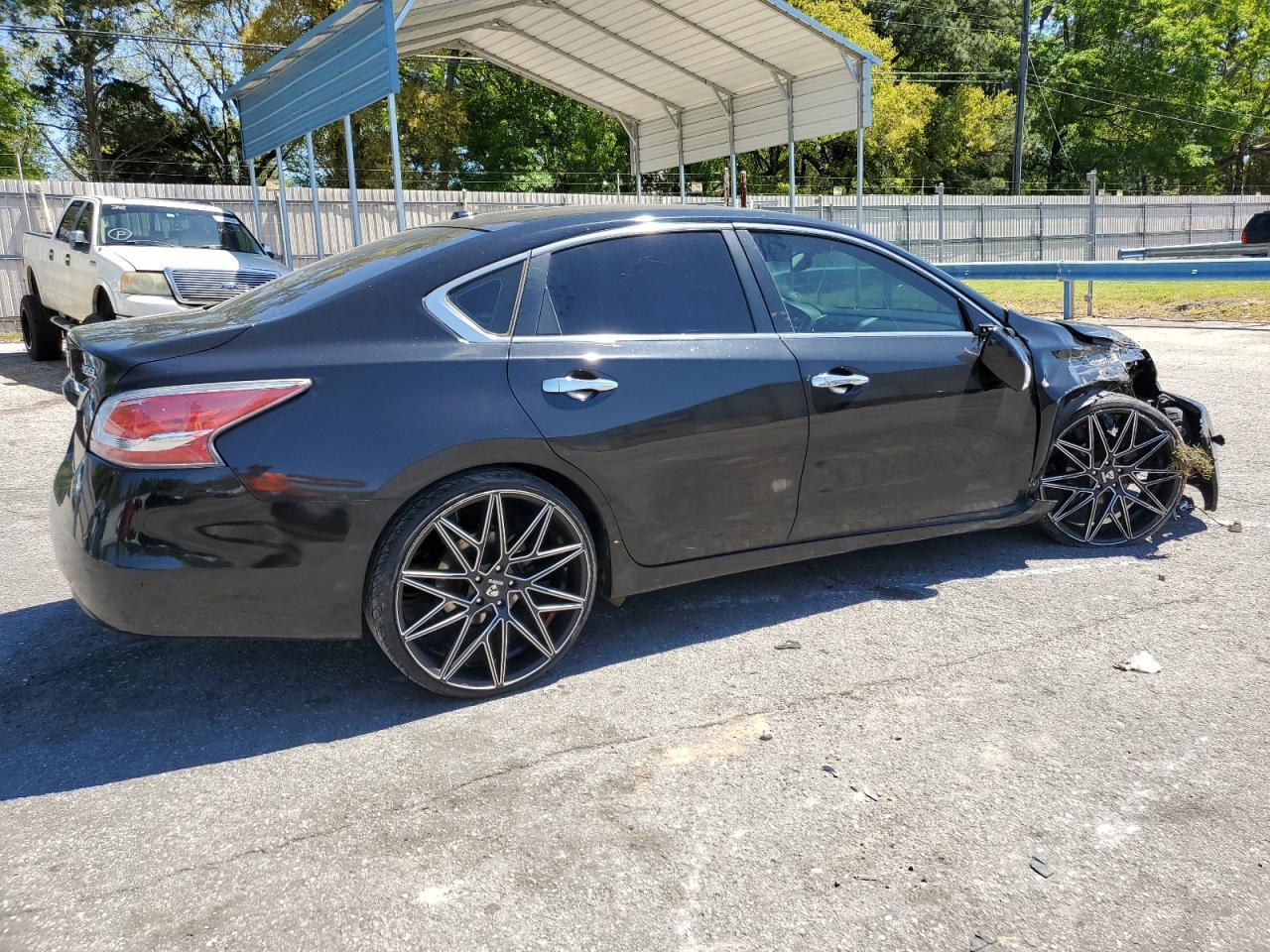 2015 Nissan Altima 3.5S - Image 3