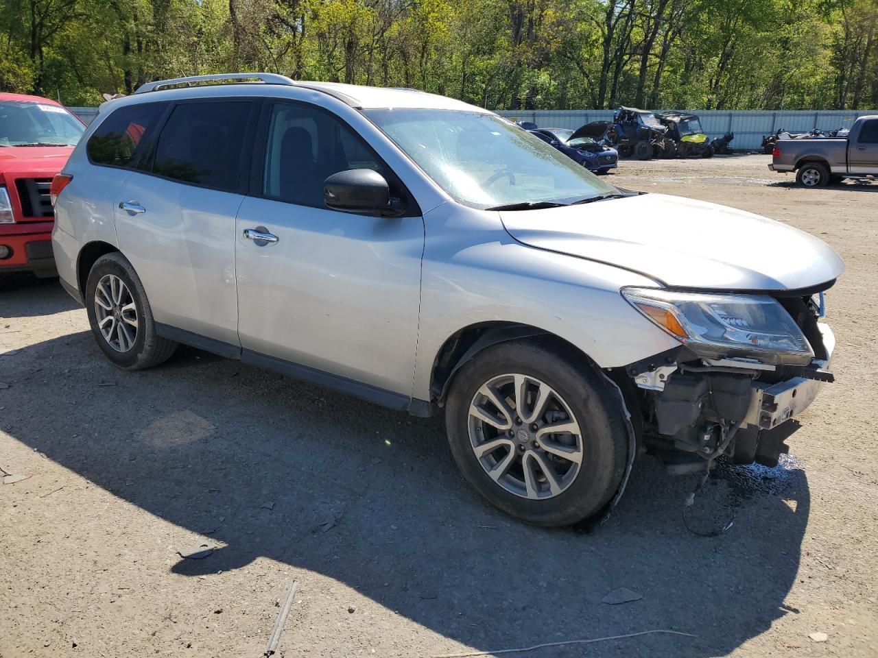 2016 Nissan Pathfinder S - Фото 4