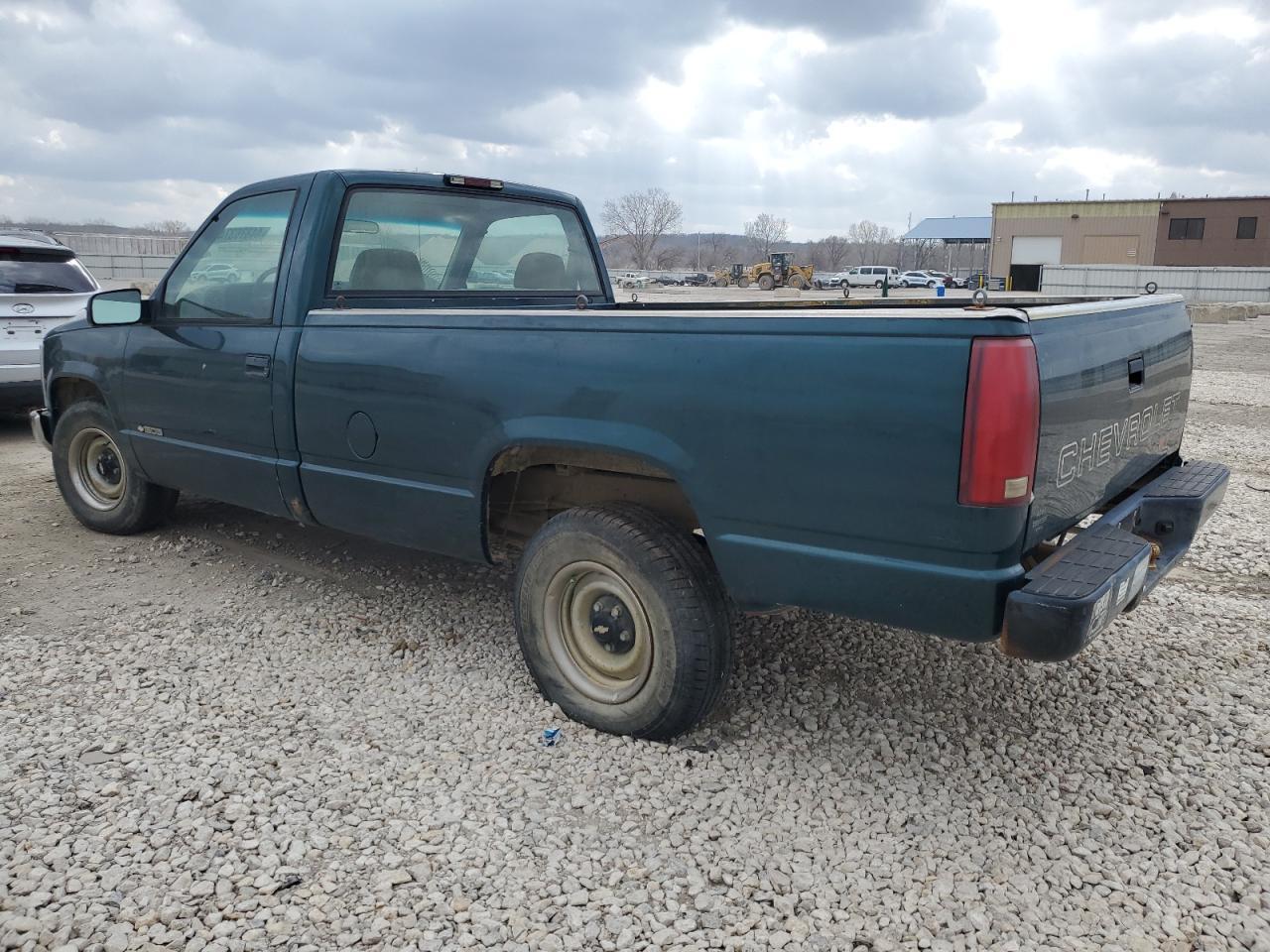 1996 Chevrolet Gmt-400 C1500 - Фото 2