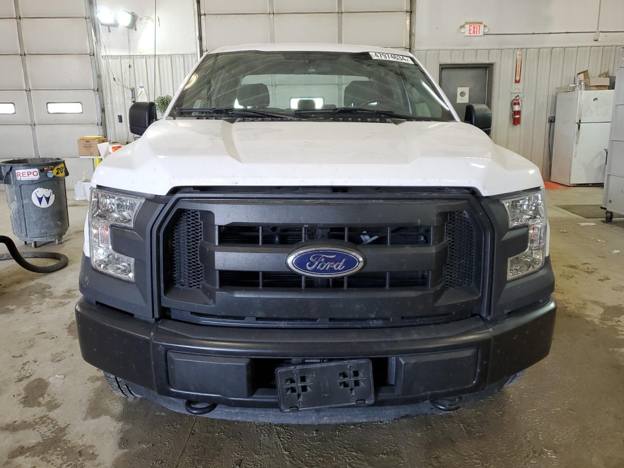 2016 Ford F150 Super Cab - Фото 5