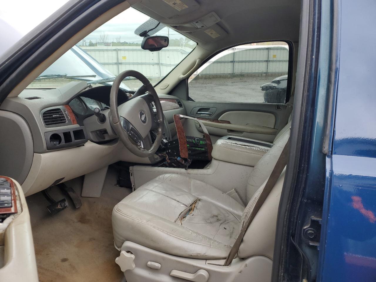 2007 Chevrolet Tahoe C1500 - Image 7