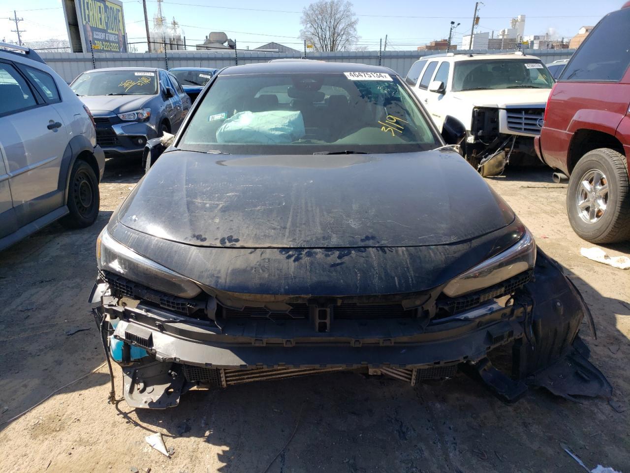 2023 Honda Civic Sport Touring - Image 5