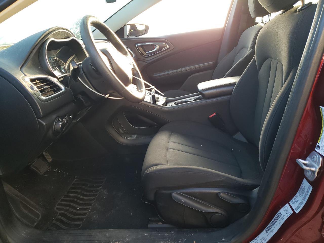 2016 Chrysler 200 Lx - Image 7