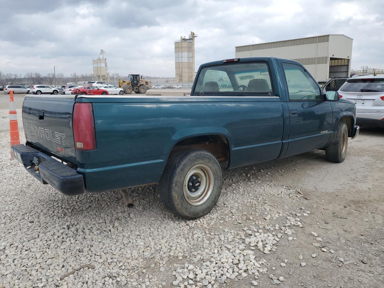 1996 Chevrolet Gmt-400 C1500 - Фото 3