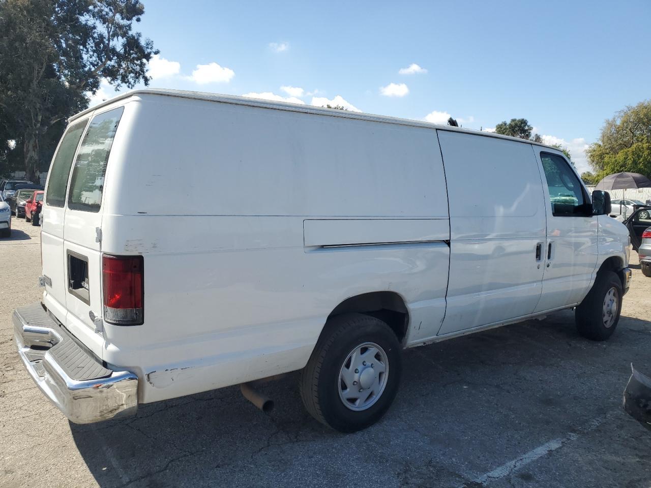 2008 Ford Econoline E350 Super Duty Van - Фото 3