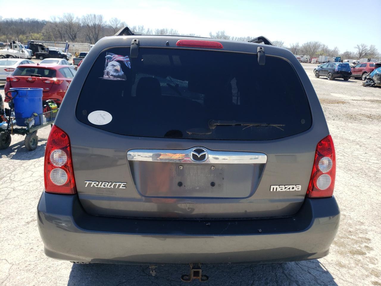 2005 Mazda Tribute S - Image 6