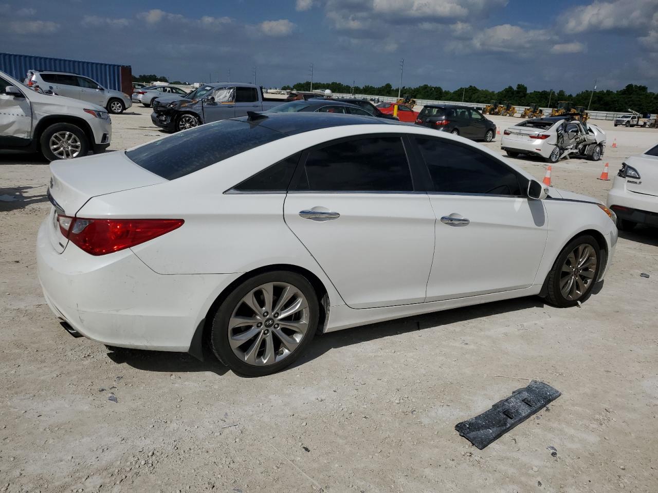 2012 Hyundai Sonata Se - Image 3