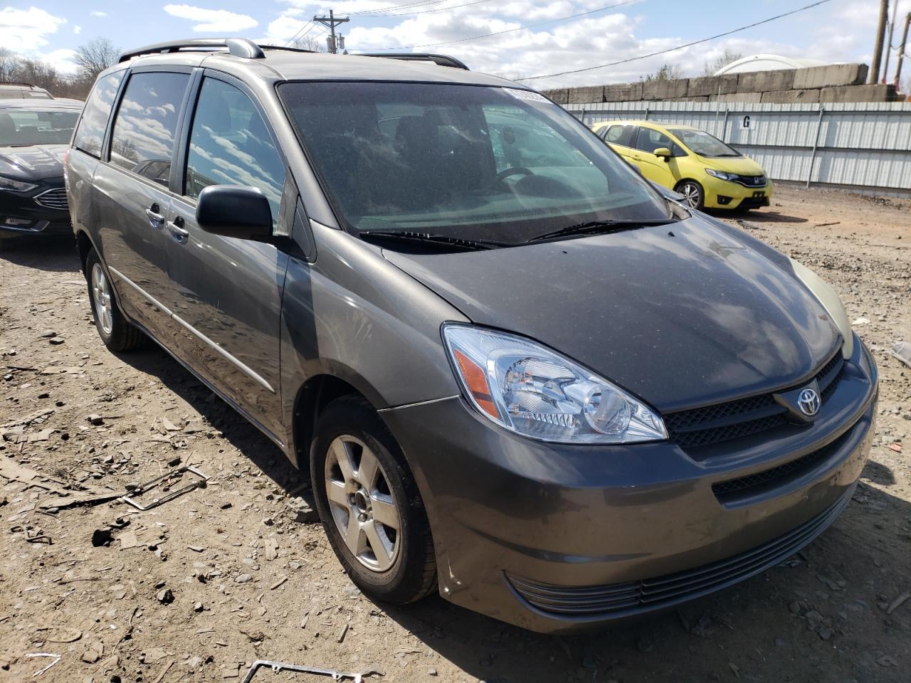 2004 Toyota Sienna Ce - Фото 4