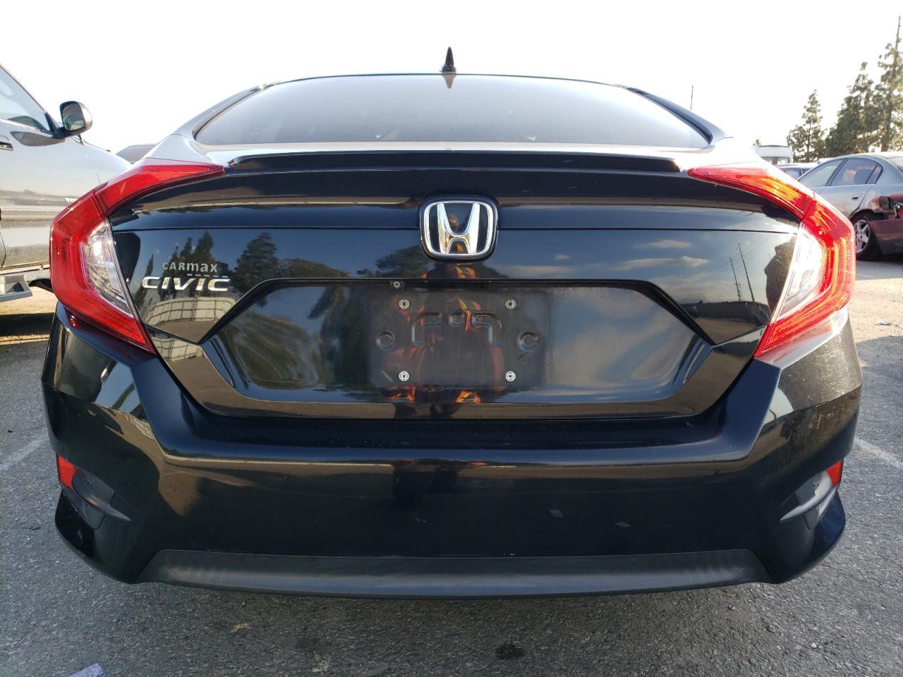 2016 Honda Civic Ex - Image 6