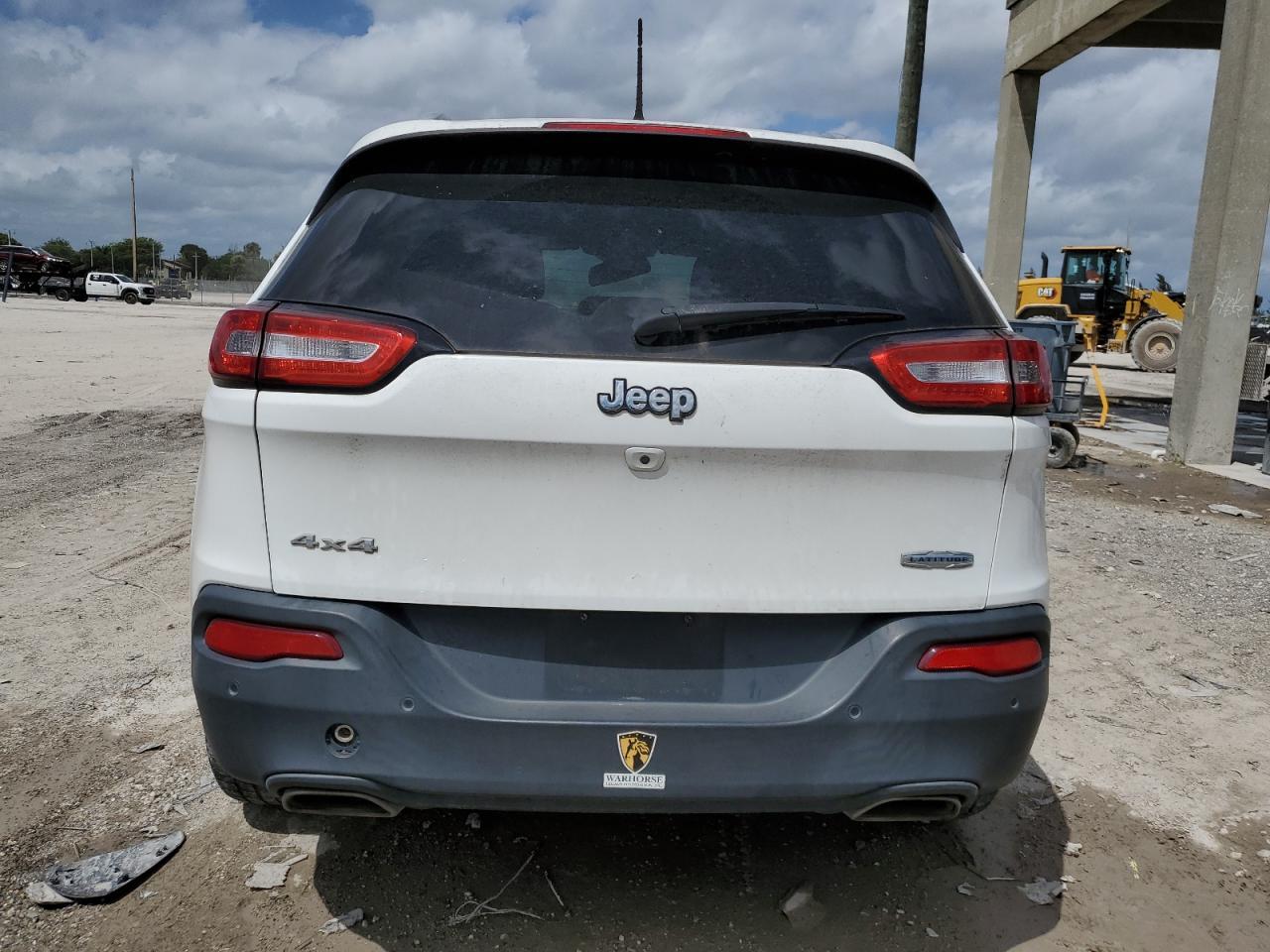 2016 Jeep Cherokee Latitude - Фото 6